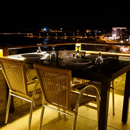 Taş 4*
